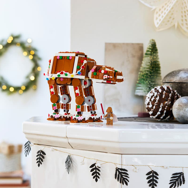 LEGO Seasons and Occasions 40806 Gingerbread AT-AT Walker