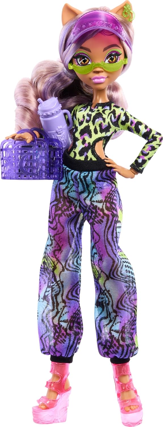 Scare-adise Island Clawdeen Wolf Fashion Doll with Swimsuit & Accessories