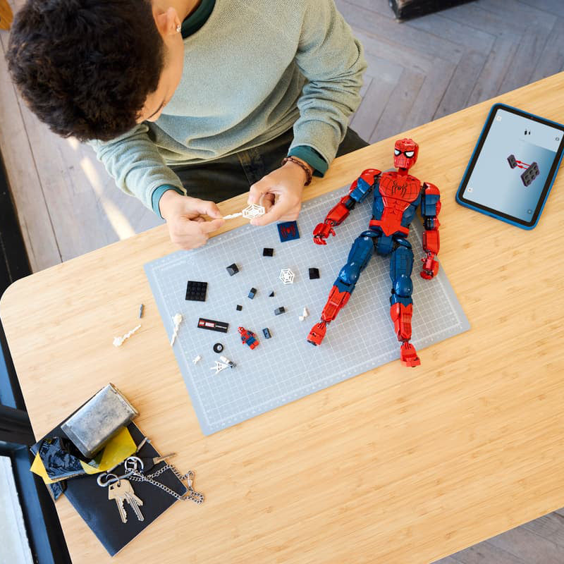 LEGO Marvel 76346 Spider-Man Hero Figure