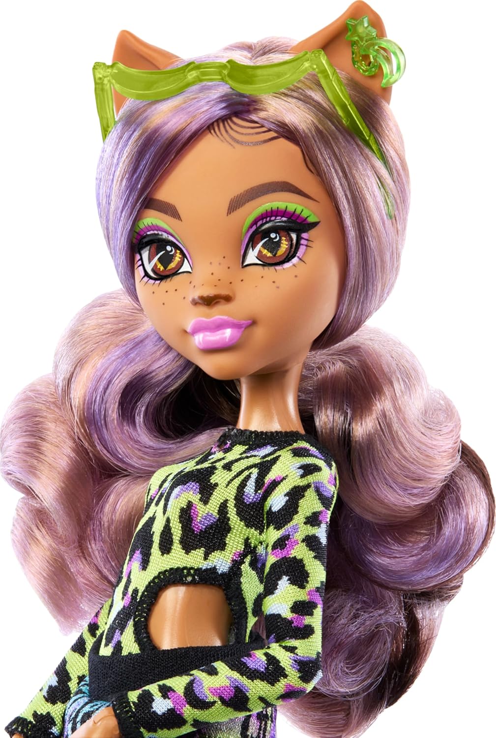 Scare-adise Island Clawdeen Wolf Fashion Doll with Swimsuit & Accessories