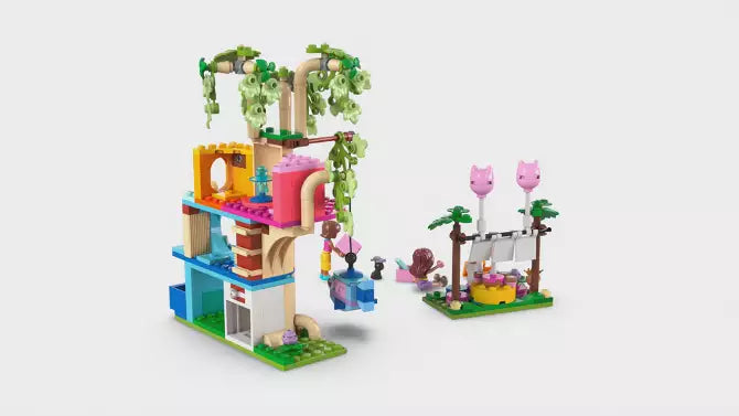 LEGO Friends 42666 Cat Birthday Party and Tree House